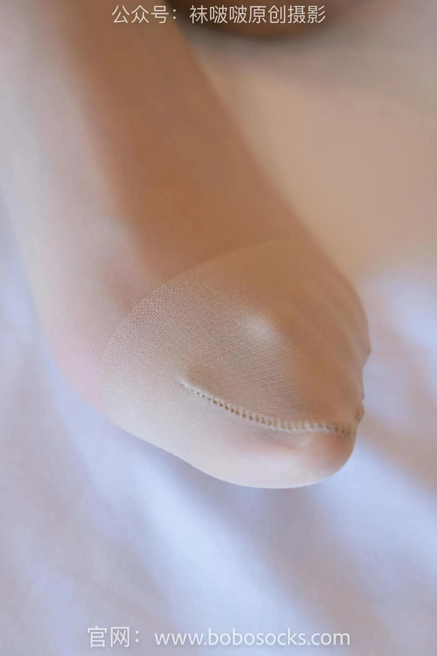 [BoBoSocks袜啵啵]NO.145 小甜豆-华伦天奴高跟鞋、肉丝 [136P]插图5